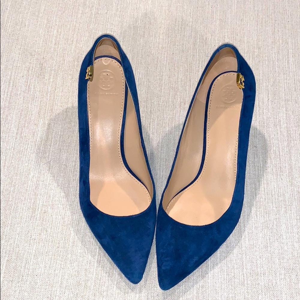 Navy Tory Burch kitten heel